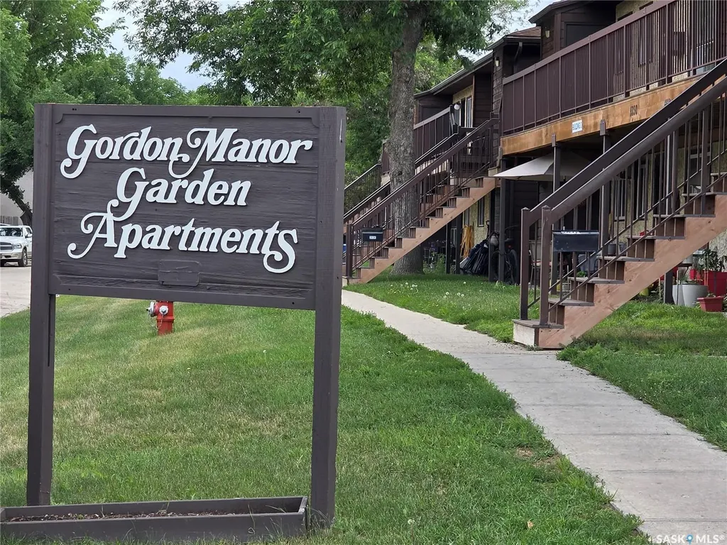 1350 Gordon Road Moose Jaw SK S6H 7R9