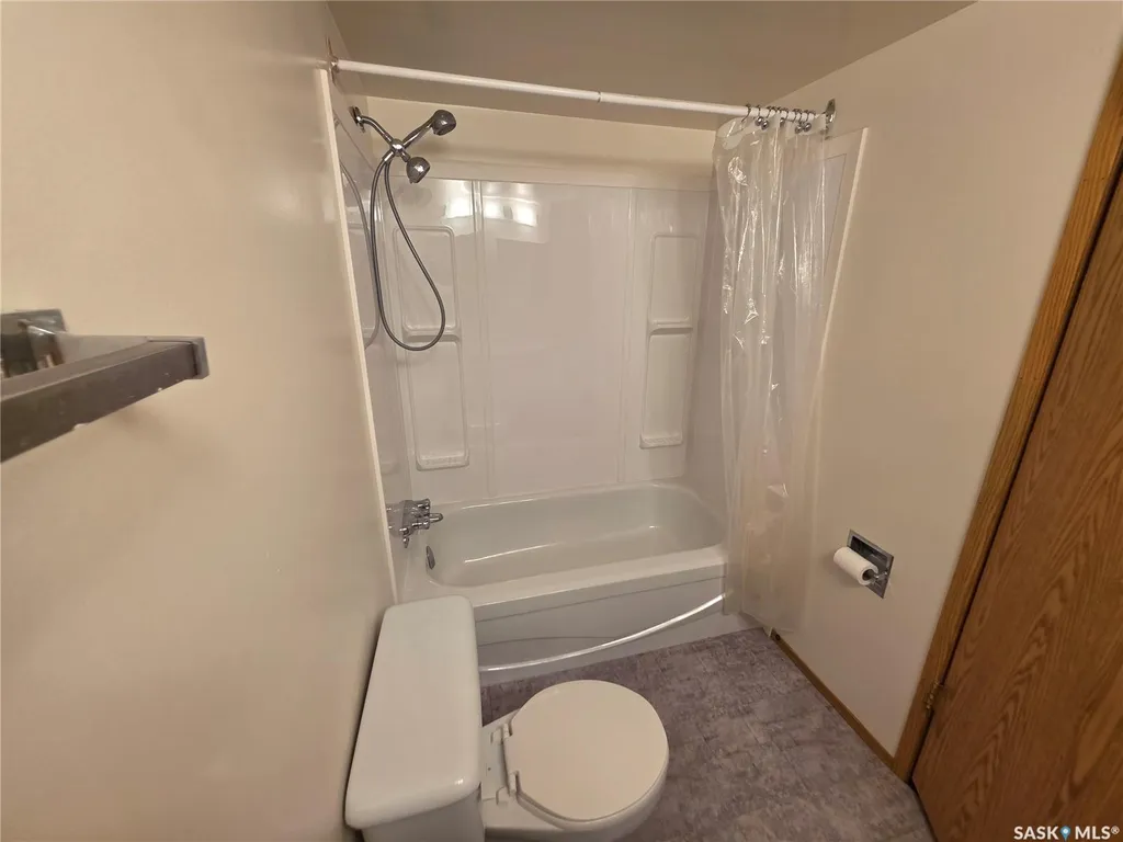 1350 Gordon Road Moose Jaw SK S6H 7R9