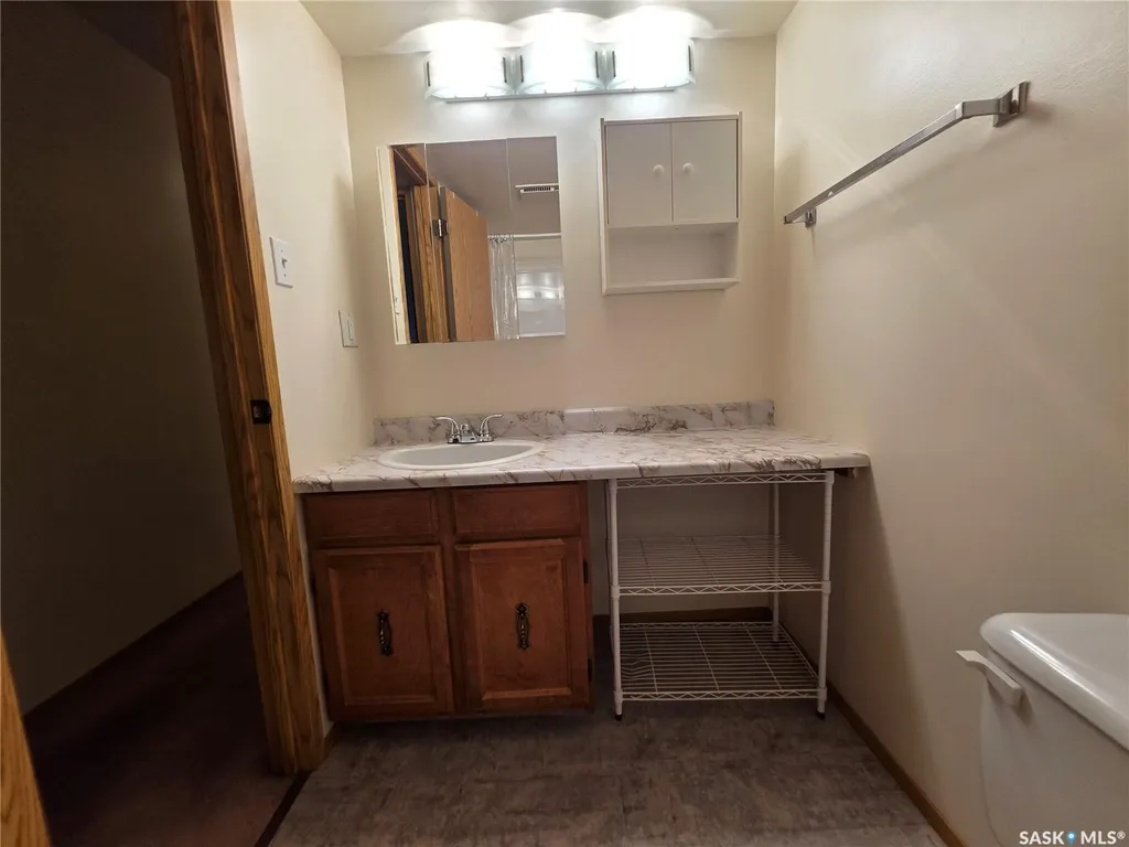 1350 Gordon Road Moose Jaw SK S6H 7R9