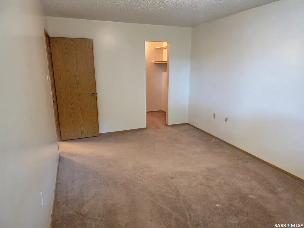 1350 Gordon Road Moose Jaw SK S6H 7R9