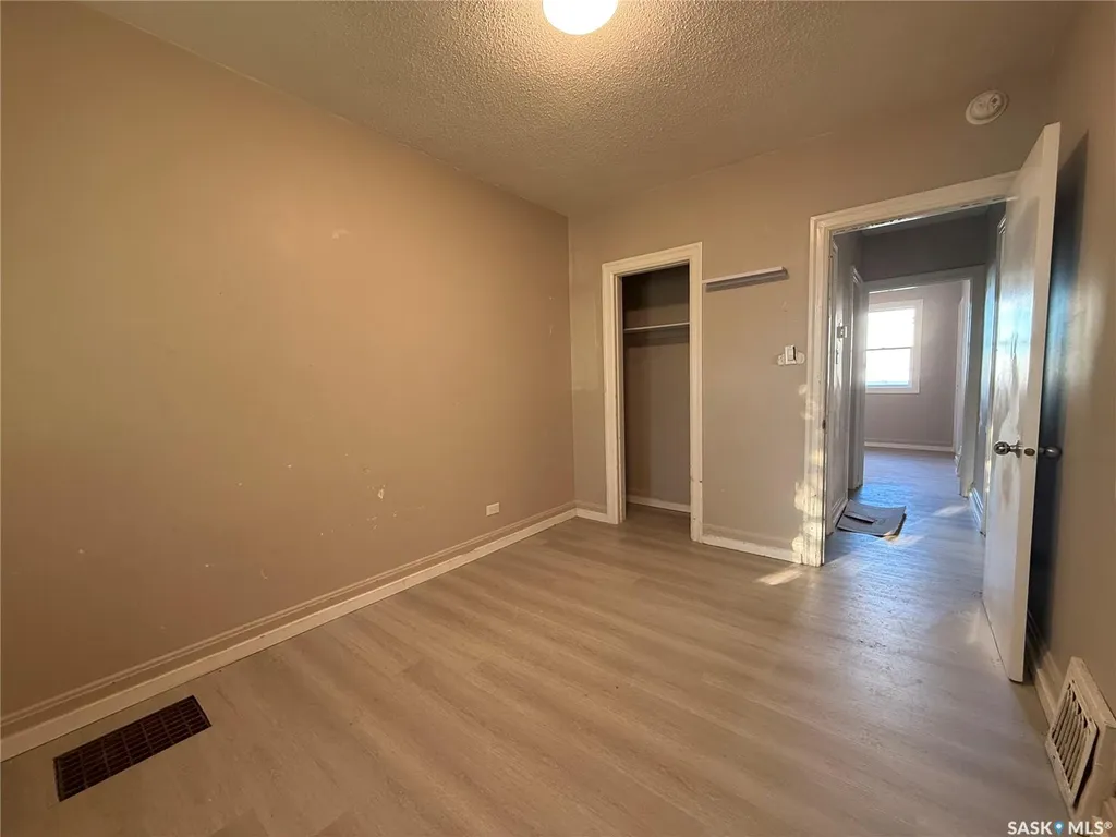 1705 Quebec Street Regina SK S4P 1J4