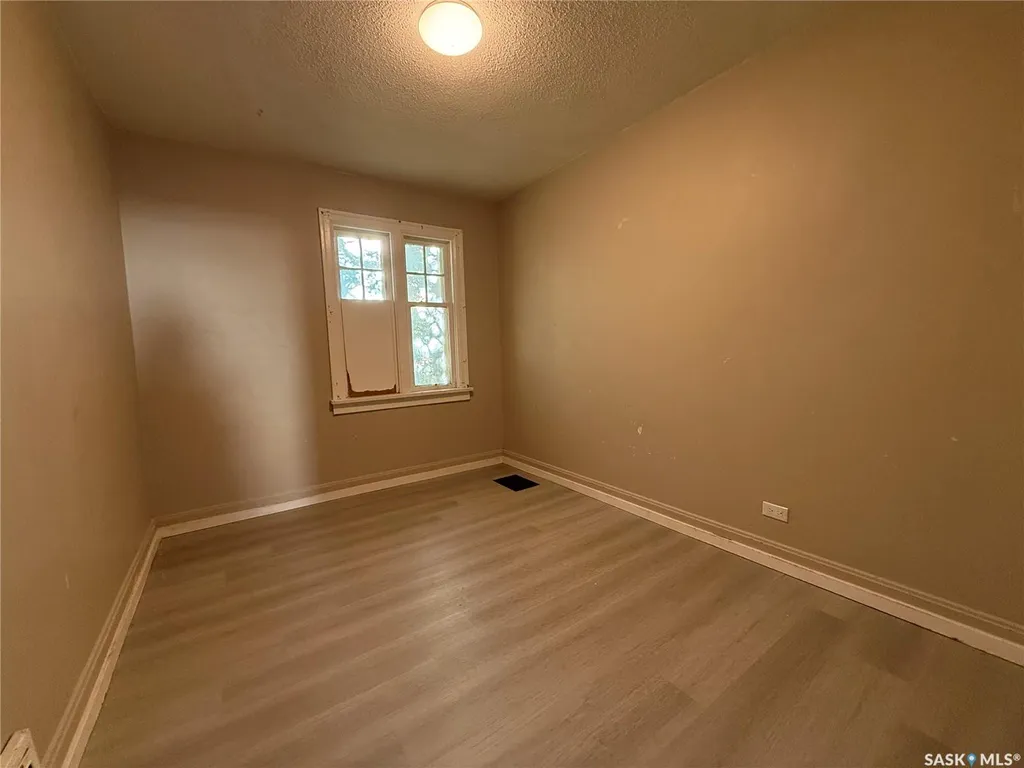 1705 Quebec Street Regina SK S4P 1J4