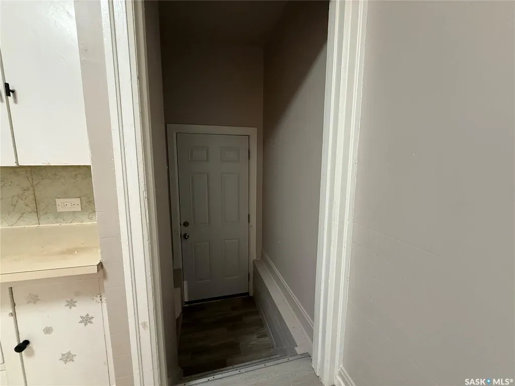 1705 Quebec Street Regina SK S4P 1J4