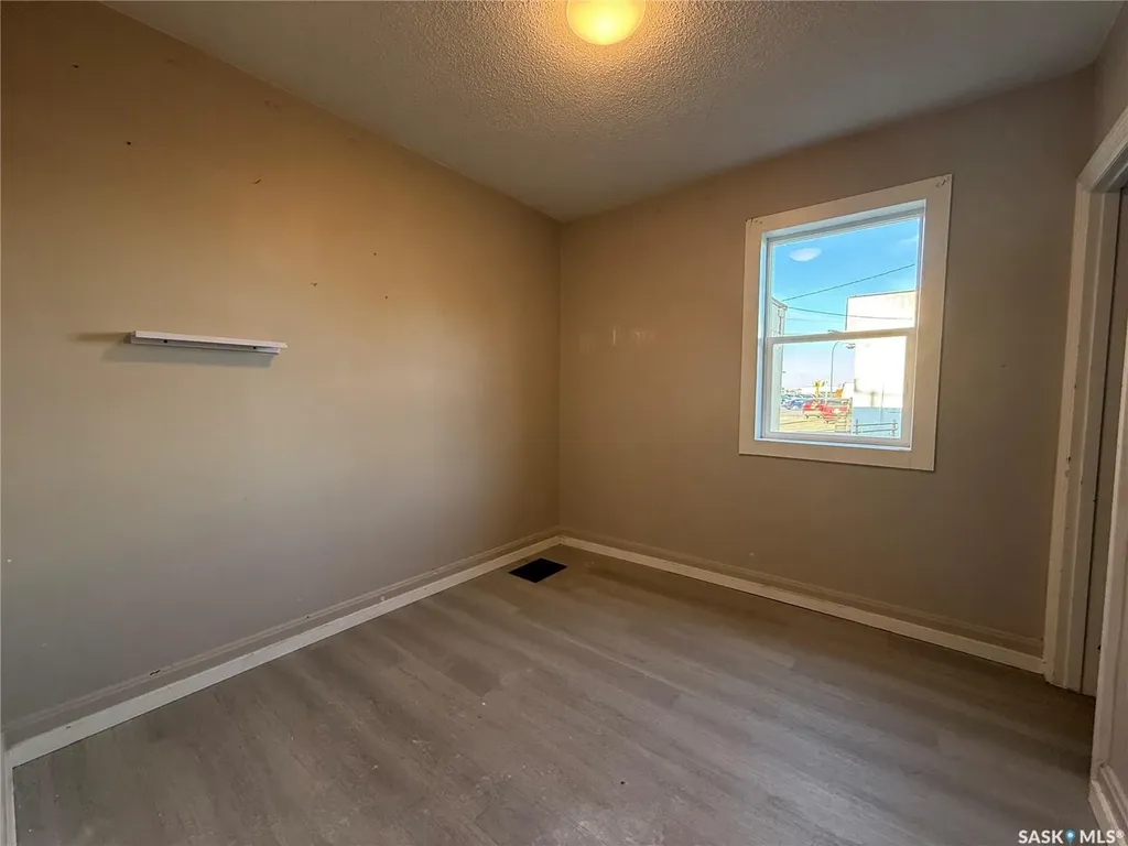 1705 Quebec Street Regina SK S4P 1J4