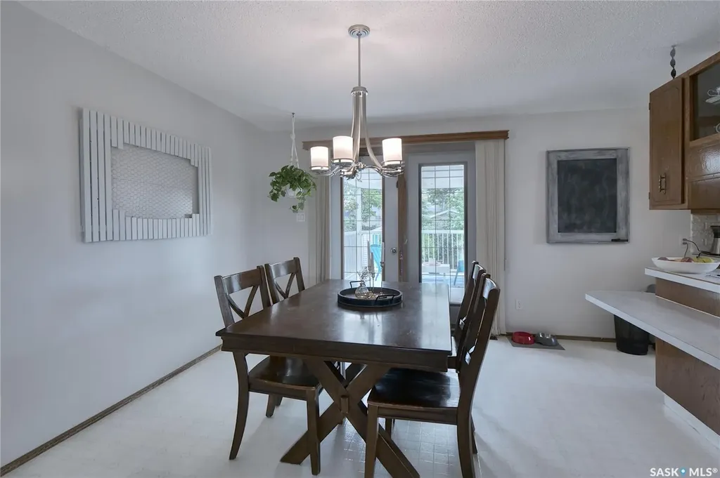 5 Shaw Place Assiniboia SK S0H 0B0