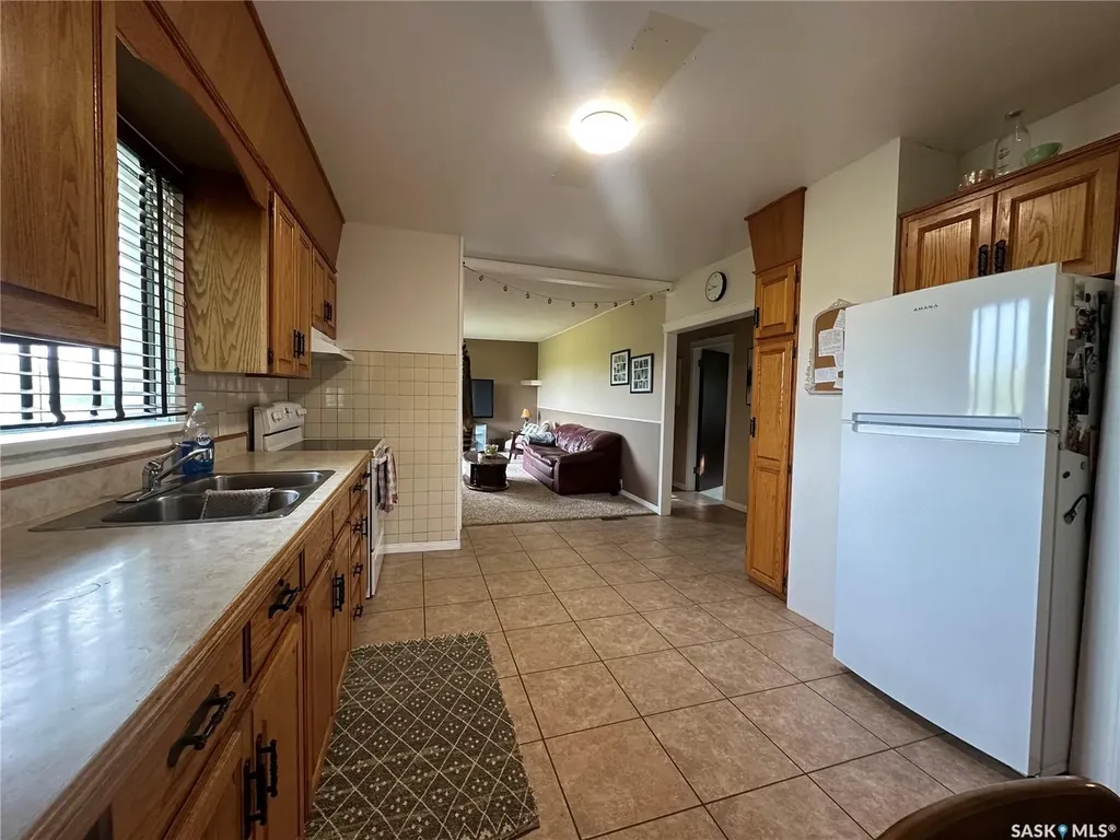 212 Sully Avenue Yorkton SK S3N 4K1