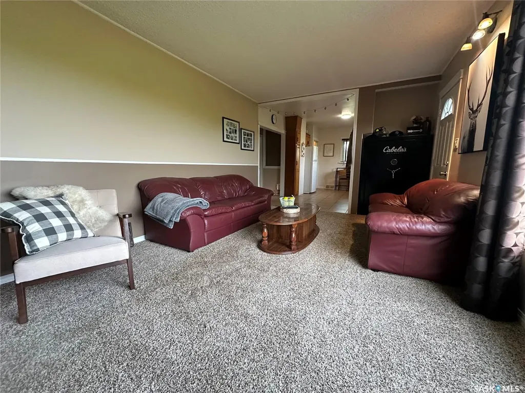 212 Sully Avenue Yorkton SK S3N 4K1