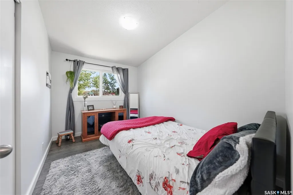 1397 7th Street E Prince Albert SK S6V 0V2