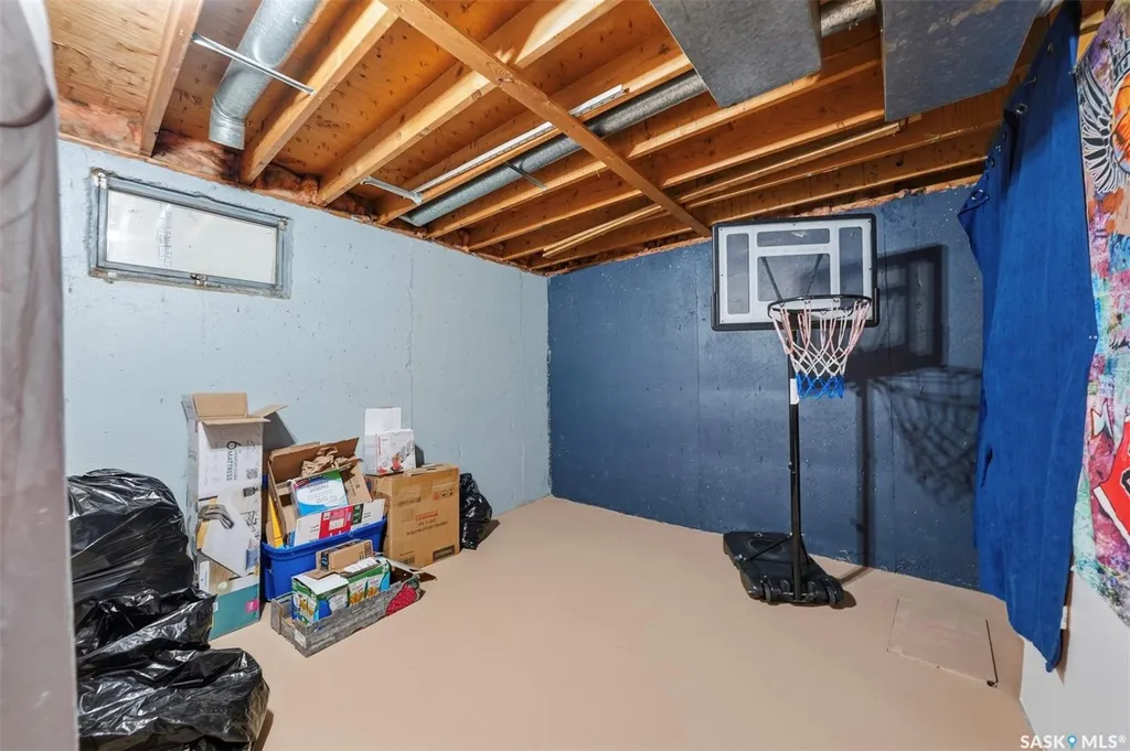 1397 7th Street E Prince Albert SK S6V 0V2
