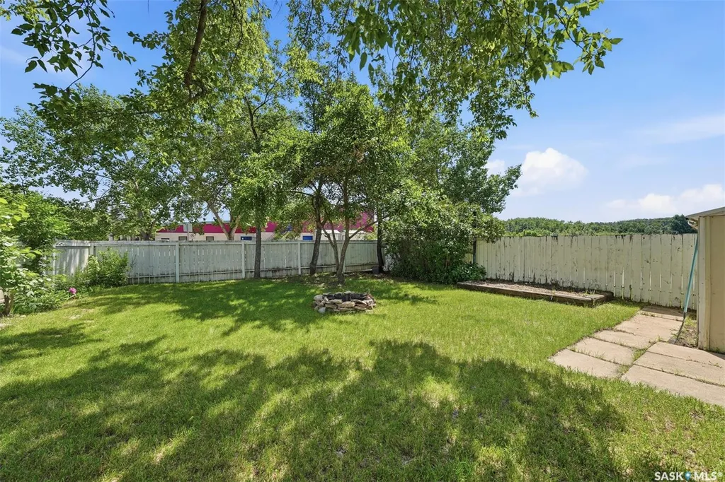 1397 7th Street E Prince Albert SK S6V 0V2