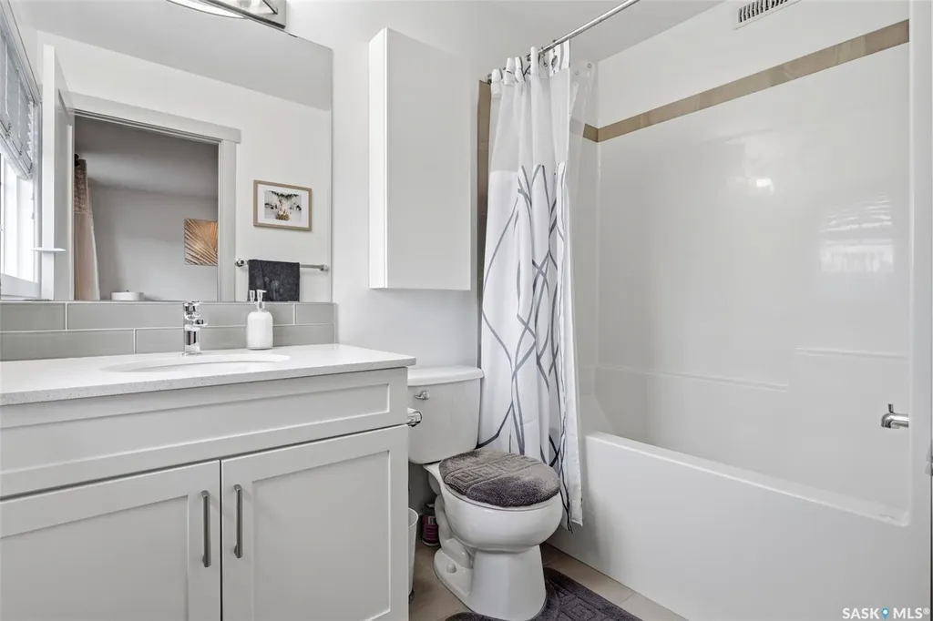 7973 Lentil Avenue Regina SK S4Y 0E9