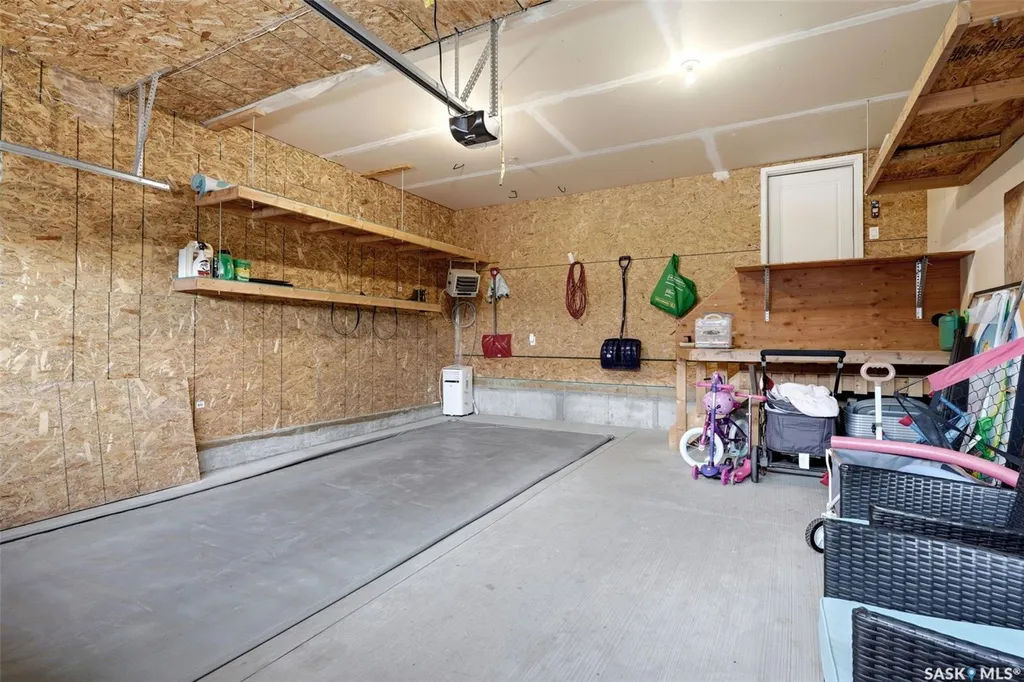 7973 Lentil Avenue Regina SK S4Y 0E9
