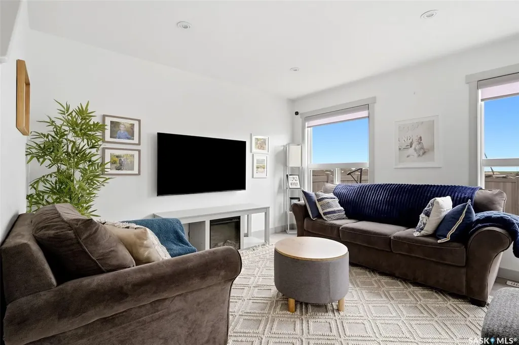 7973 Lentil Avenue Regina SK S4Y 0E9