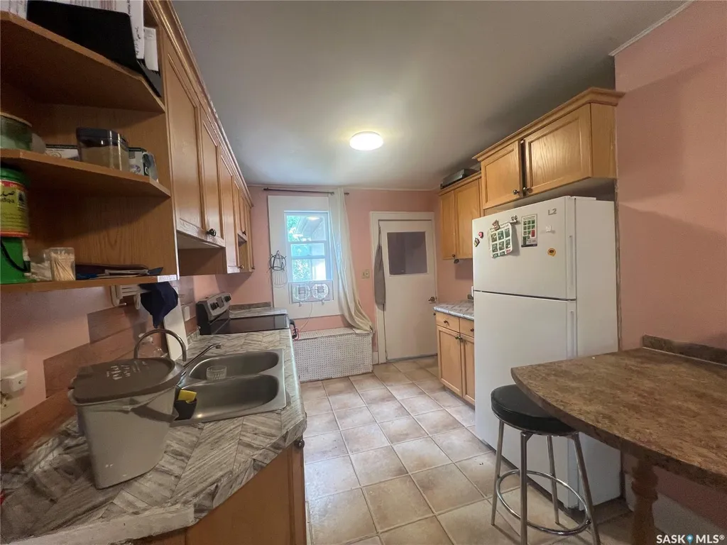1936 Broder Street Regina SK S4N 3S1