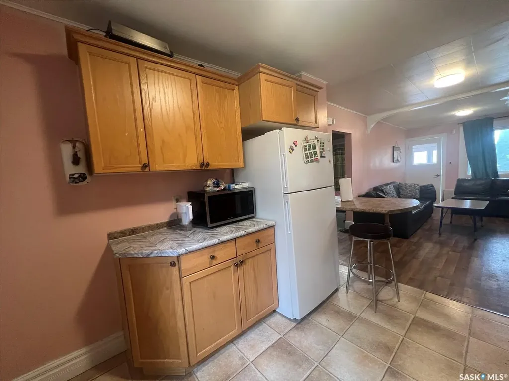 1936 Broder Street Regina SK S4N 3S1