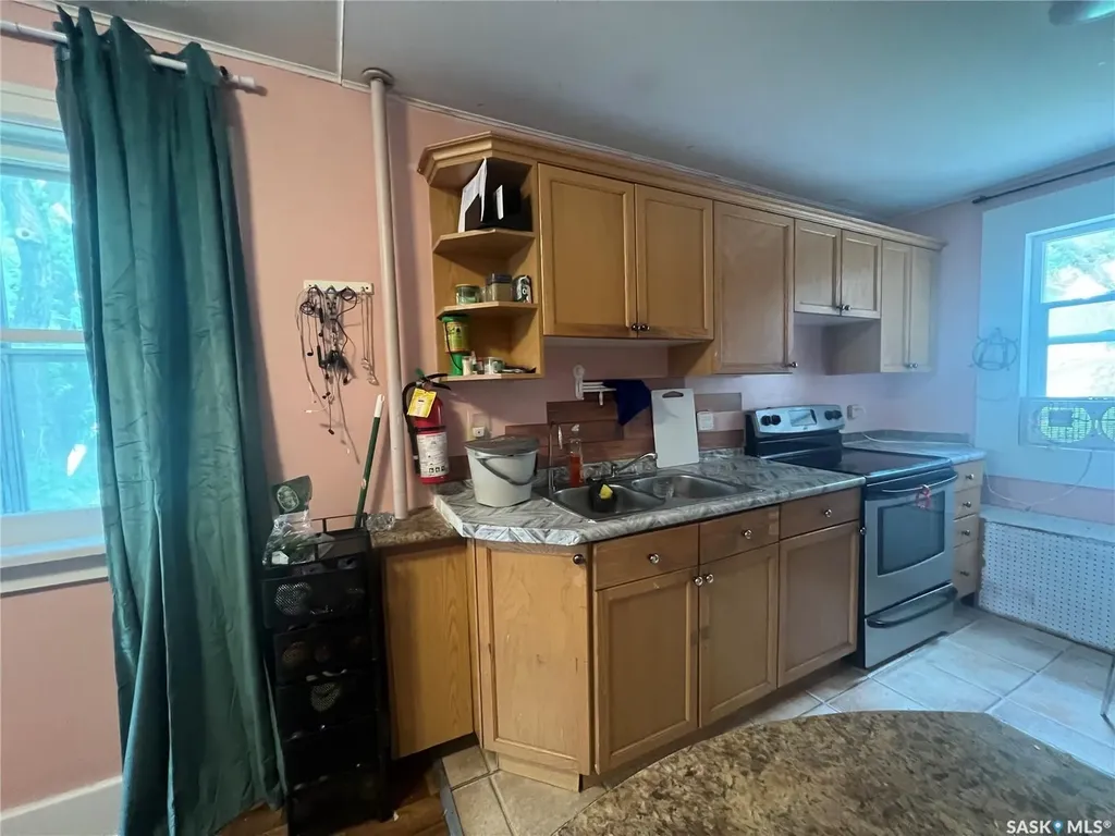 1936 Broder Street Regina SK S4N 3S1