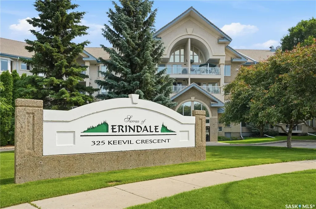 325 Keevil Crescent Saskatoon SK S7N 4R8