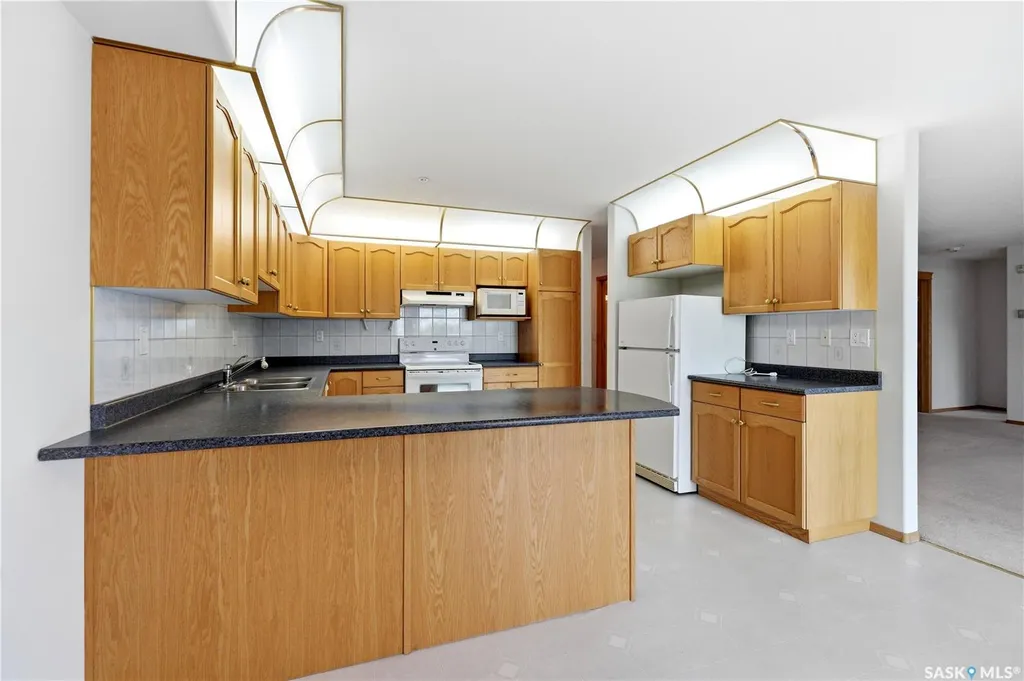 325 Keevil Crescent Saskatoon SK S7N 4R8