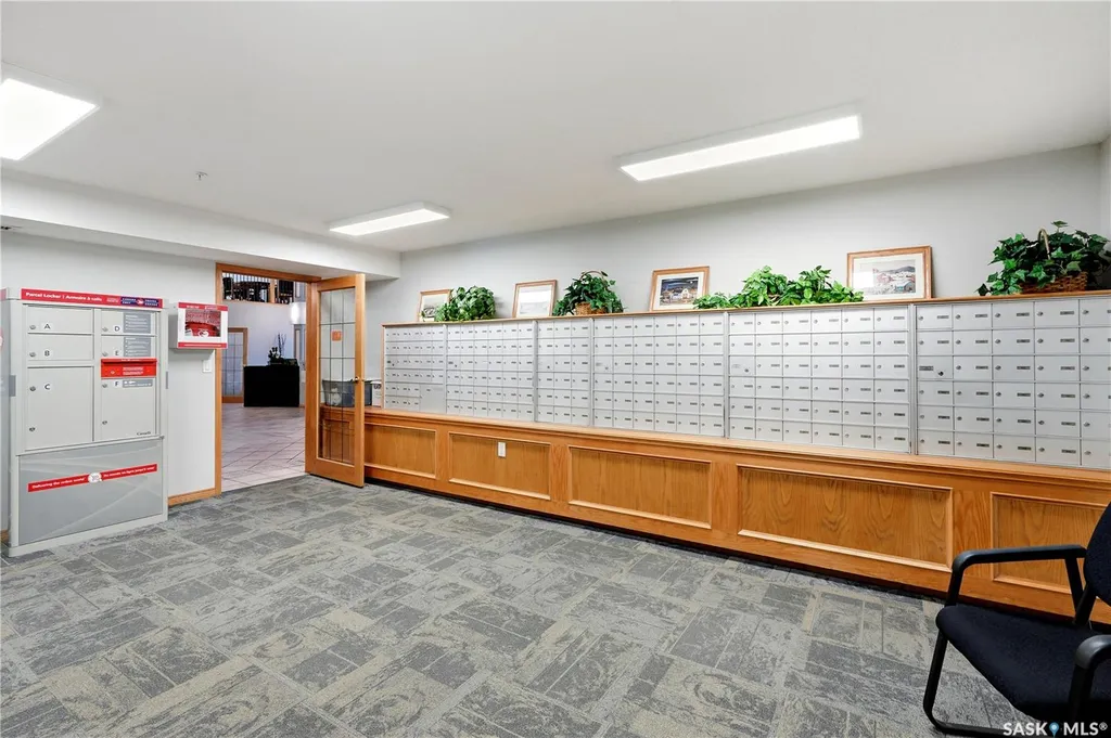 325 Keevil Crescent Saskatoon SK S7N 4R8