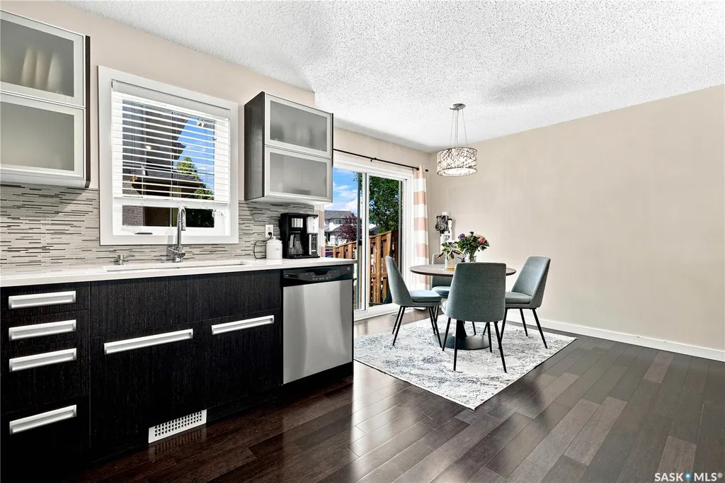 135 Ashworth Crescent Saskatoon SK S7T 0N1