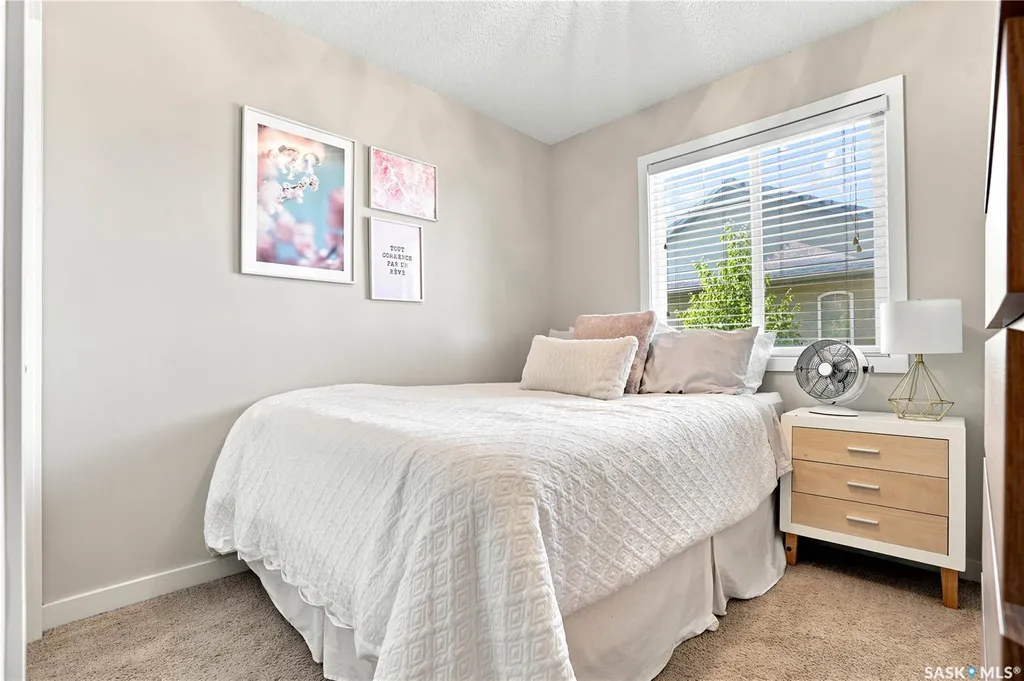 135 Ashworth Crescent Saskatoon SK S7T 0N1