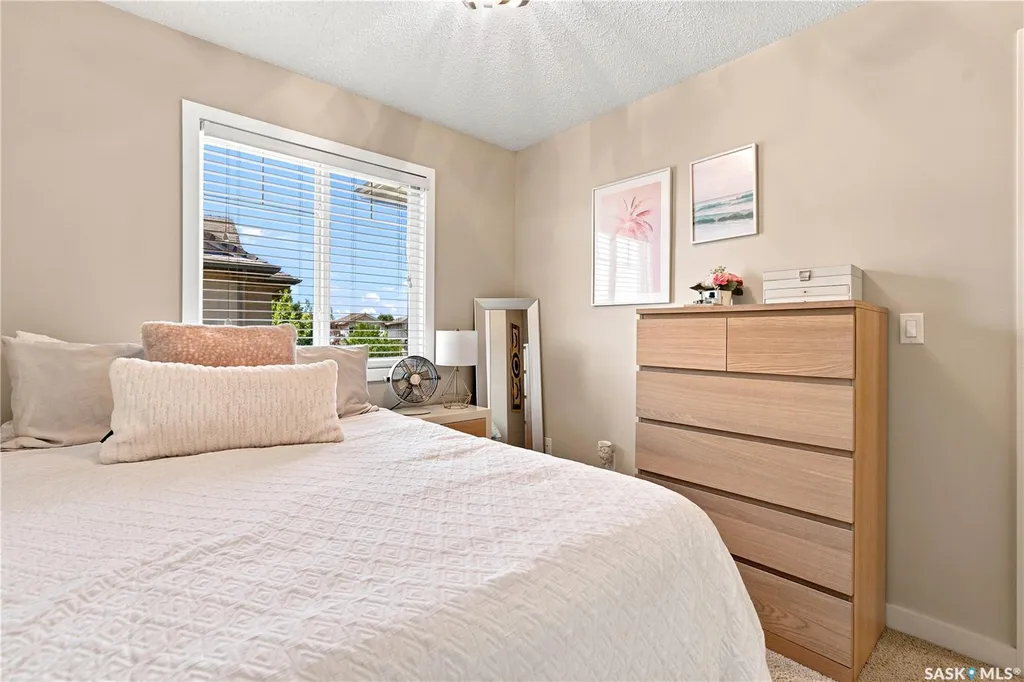 135 Ashworth Crescent Saskatoon SK S7T 0N1