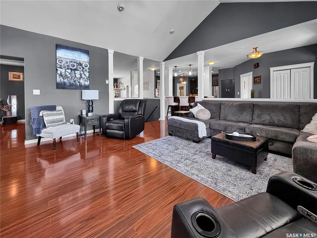 207 6th Street W Carnduff SK S0C 0S0