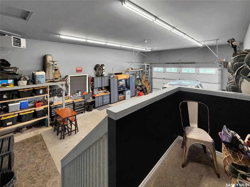 207 6th Street W Carnduff SK S0C 0S0