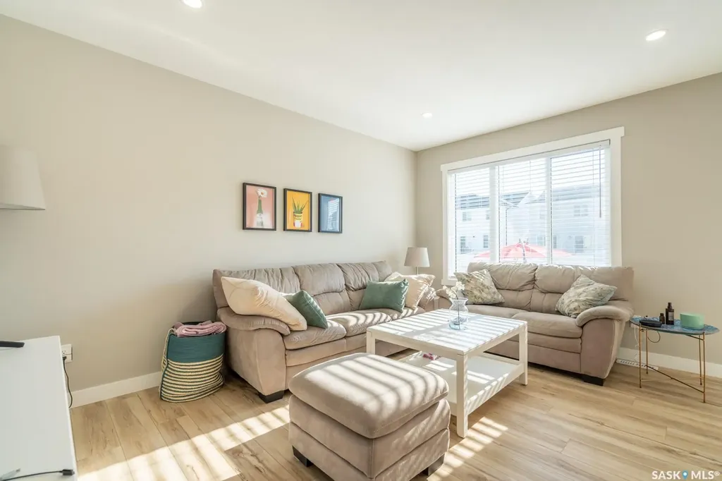4620 Ferndale Crescent Regina SK S4V 4A1