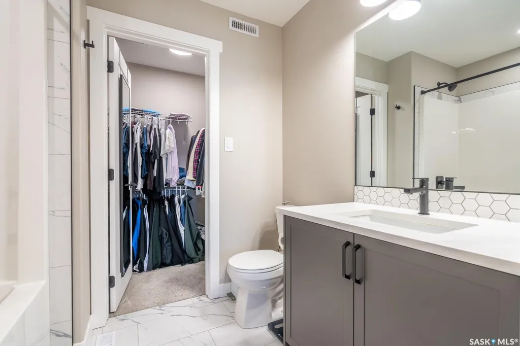 4620 Ferndale Crescent Regina SK S4V 4A1