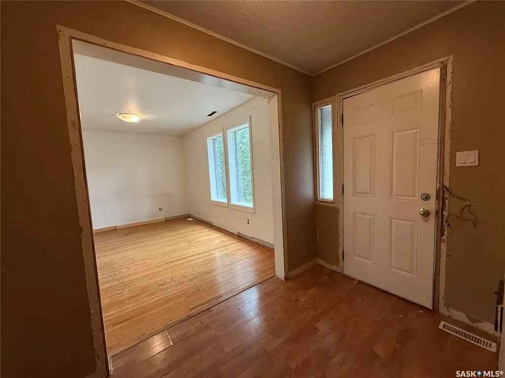 1320 Lorne Avenue Saskatoon SK S7H 1X7