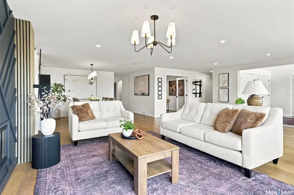115 Whiteswan Drive Saskatoon SK S7K 4M5