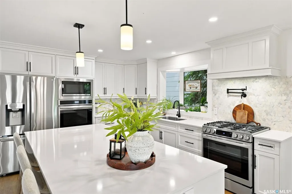 115 Whiteswan Drive Saskatoon SK S7K 4M5