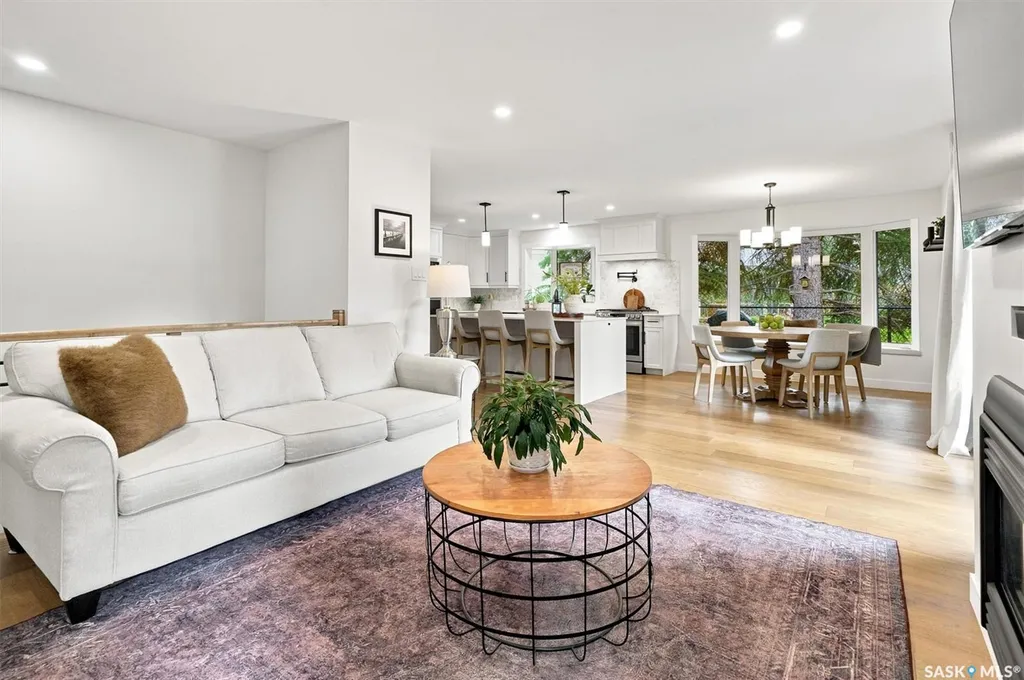 115 Whiteswan Drive Saskatoon SK S7K 4M5