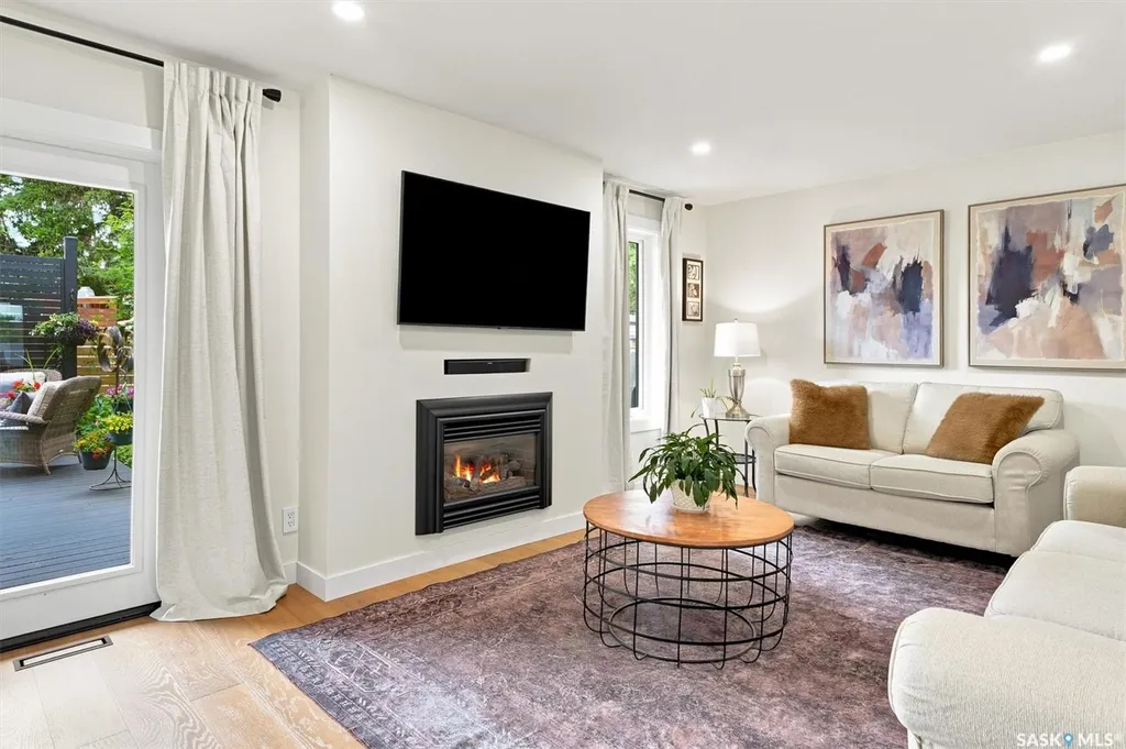 115 Whiteswan Drive Saskatoon SK S7K 4M5