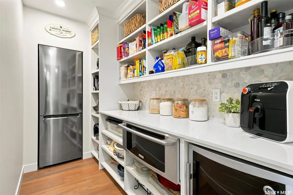 115 Whiteswan Drive Saskatoon SK S7K 4M5