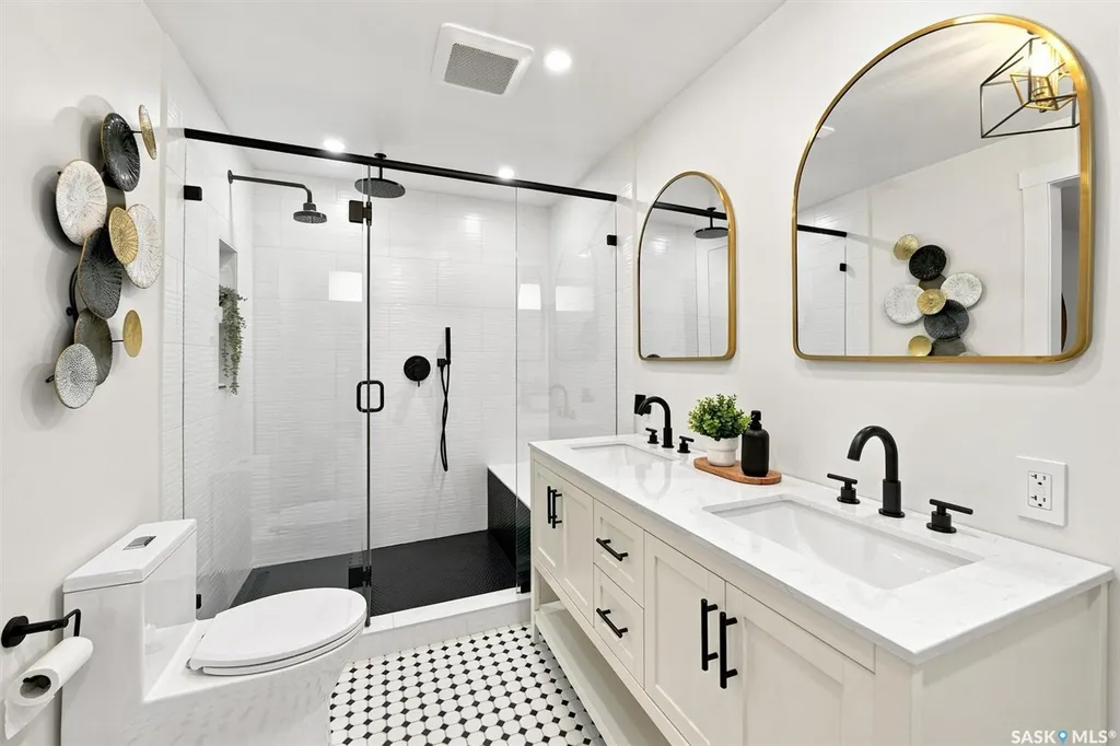 115 Whiteswan Drive Saskatoon SK S7K 4M5