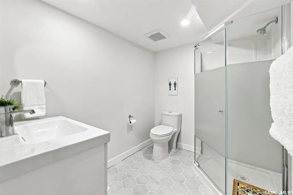 115 Whiteswan Drive Saskatoon SK S7K 4M5