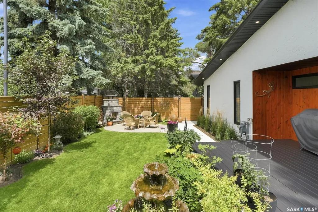 115 Whiteswan Drive Saskatoon SK S7K 4M5