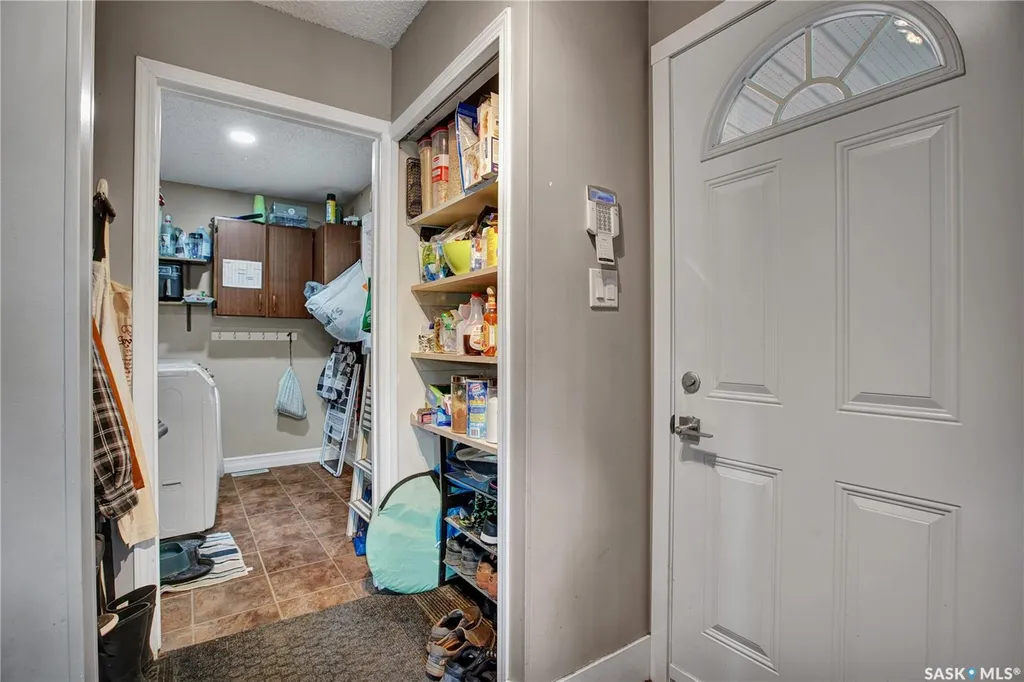 1515 Crerar Drive Saskatoon SK S7M 4R8