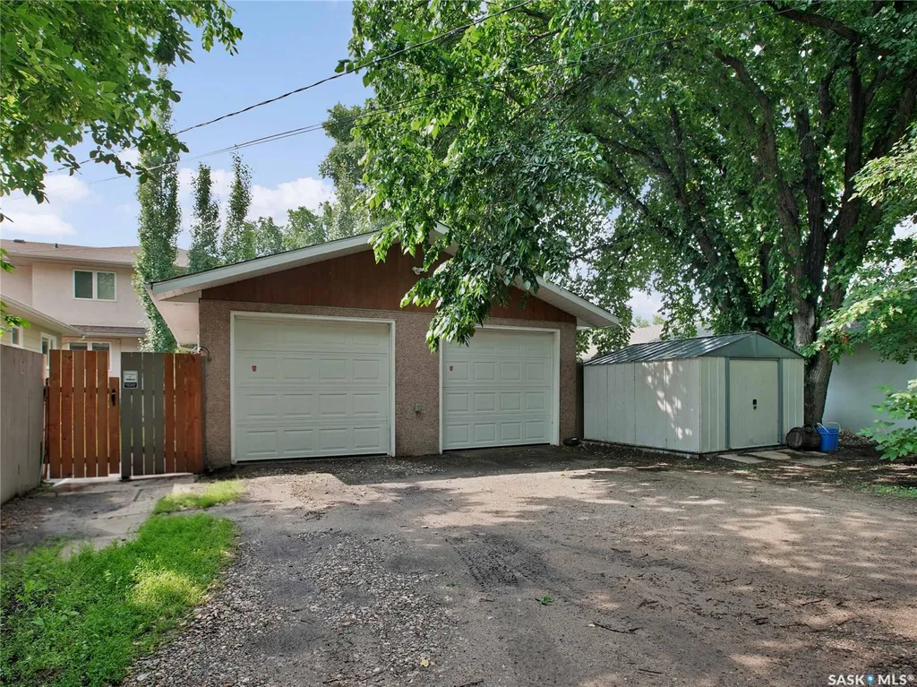 1515 Crerar Drive Saskatoon SK S7M 4R8