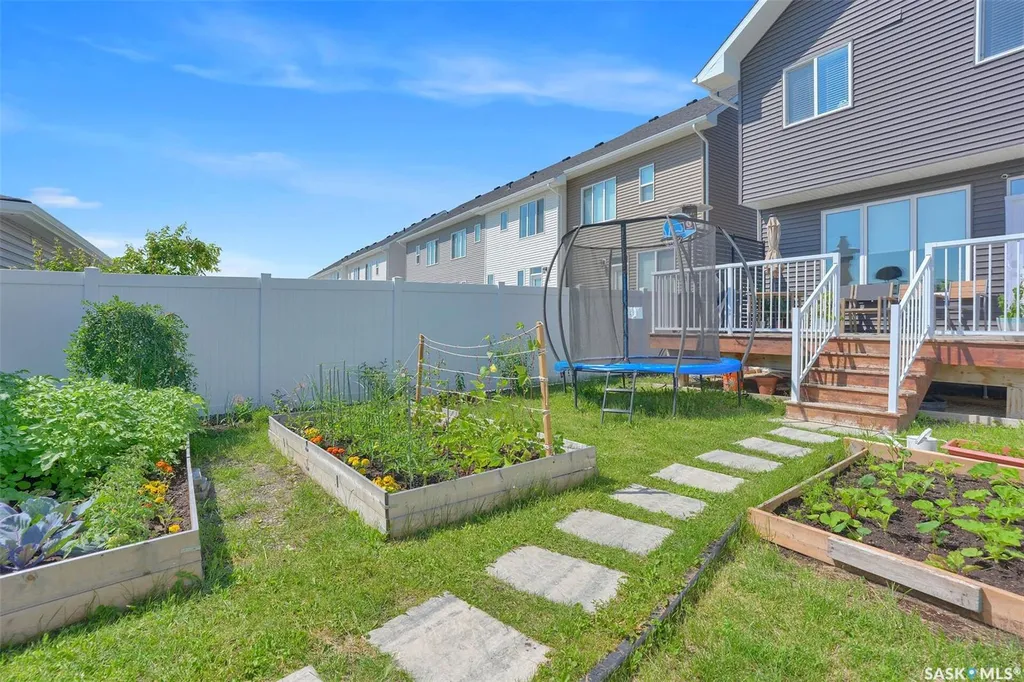 3261 Chuka Boulevard Regina SK S4V 3S5