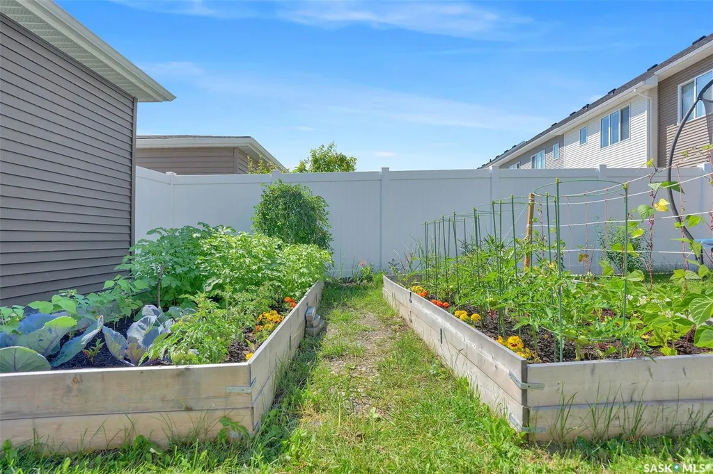 3261 Chuka Boulevard Regina SK S4V 3S5