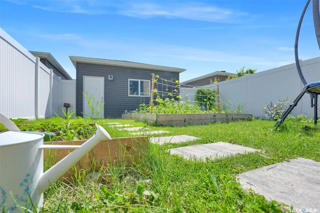 3261 Chuka Boulevard Regina SK S4V 3S5