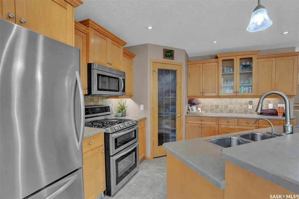 1634 Wingert Drive N Regina SK S4X 4P9