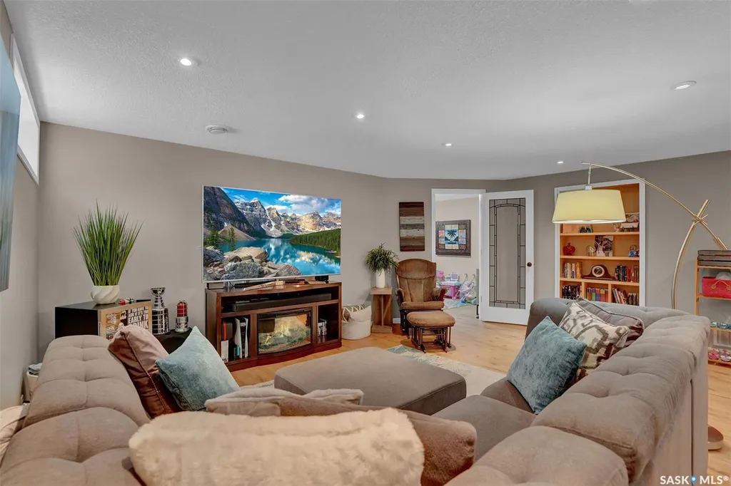 1634 Wingert Drive N Regina SK S4X 4P9