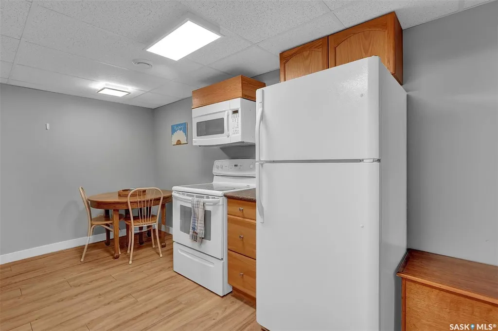 2050 Jubilee Avenue Regina SK S4S 3T8