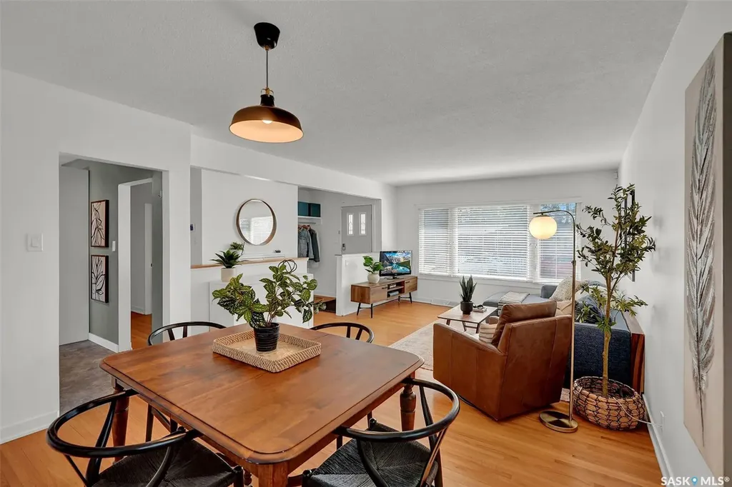 2050 Jubilee Avenue Regina SK S4S 3T8