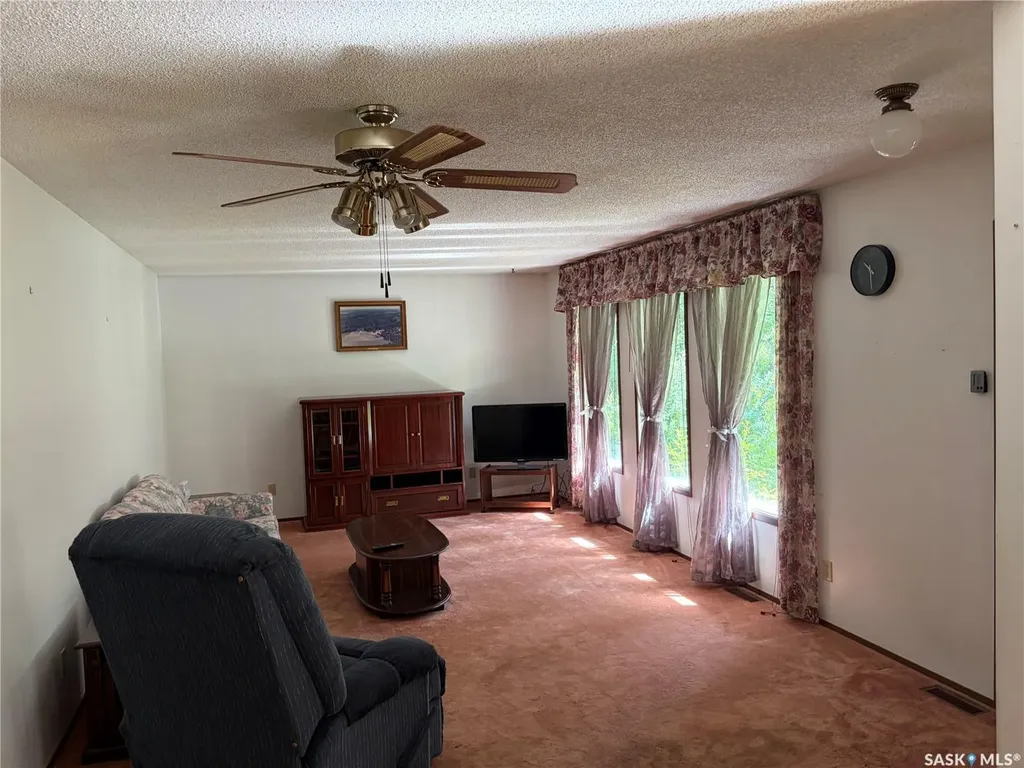 6 Rural Address Big River Rm No. 555 SK S0J 0E0
