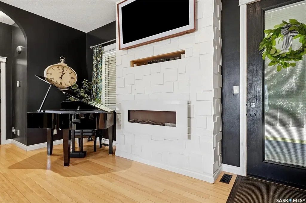 1011 Otterloo Street Indian Head SK S0G 2K0